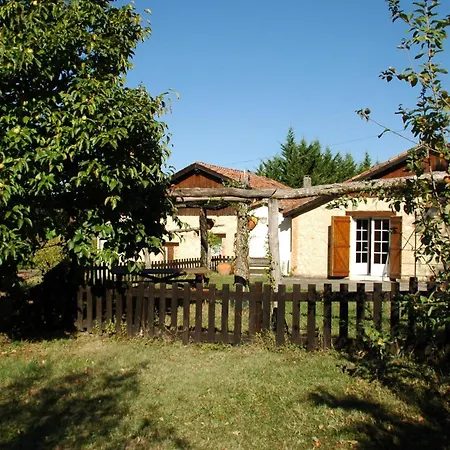 Holiday home Roussel *