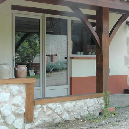 Roussel Tatil Evi Saint-Paul-dʼEspis