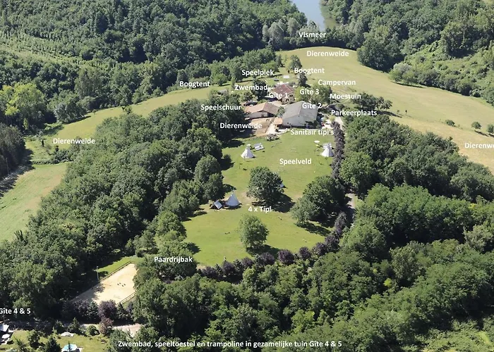 Roussel Dom wakacyjny *